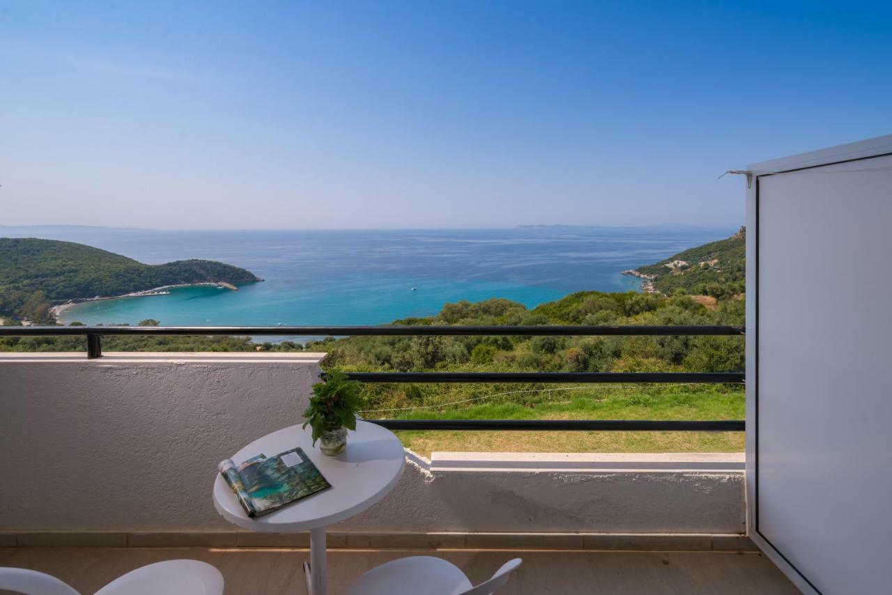 Arilla Beach Hotel เปร์ดีกา ภายนอก รูปภาพ